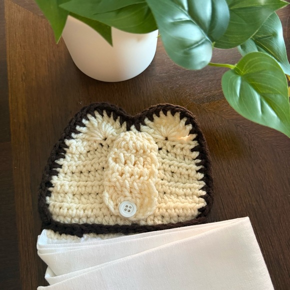 Handmade Crochet Bread & Butter Hanging Kitchen Towel - French Toast "Bonjour" - Picture 5 of 6